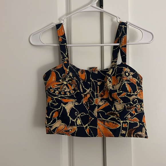 ALC crop top (part of a set) - Picture 2 of 2